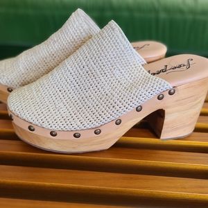 Free People Clogs.. never worn outside
